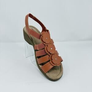 East 5th Ilita Women’s 9W Blush Floral Strappy Wedge Sandals Memory Foam